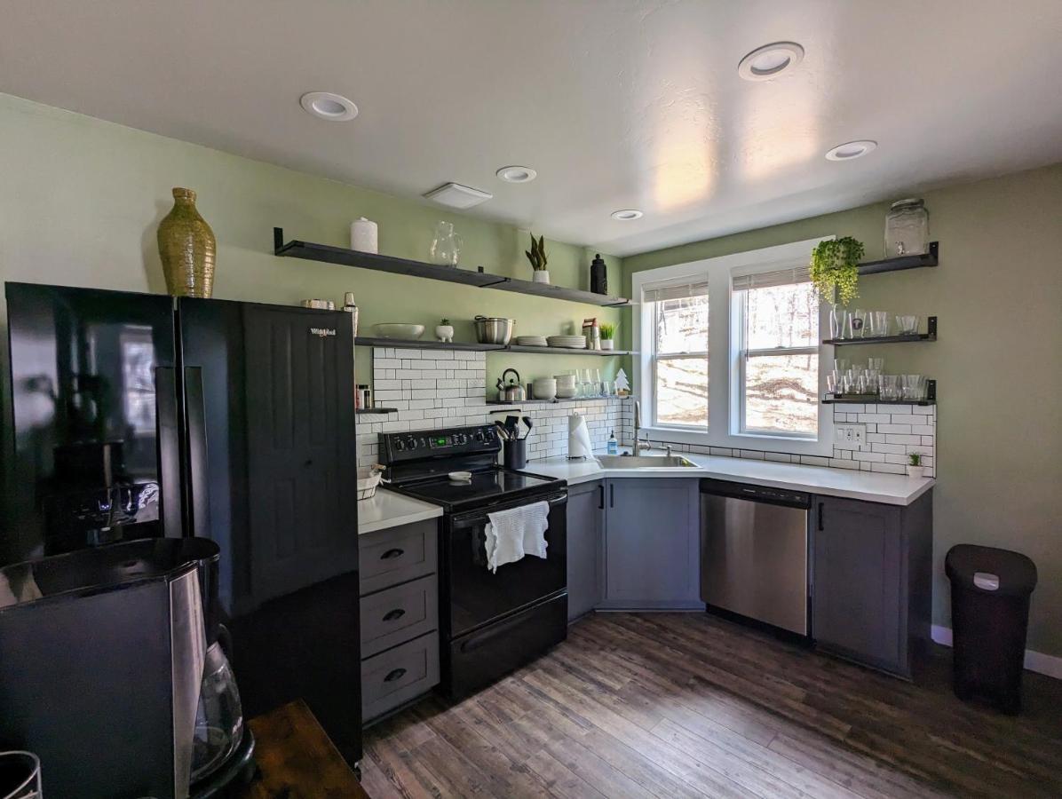 Hillside Hangout 3Bd/2Ba, Elevated Deck Sunsets Pinetop-Lakeside Bagian luar foto